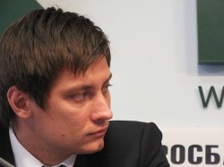 Гудков грозит «майданом» Гудков грозит «майданом»