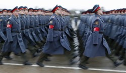 Шойгу проверяет войска перед Парадом Победы Шойгу проверяет войска перед Парадом Победы
