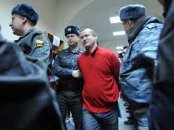 Развозжаев просит закрыть дело о разбое Развозжаев просит закрыть дело о разбое