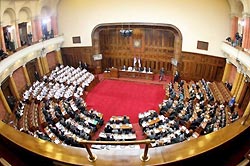 Корона Святого Иштвана против Сербии и России Корона Святого Иштвана против Сербии и России