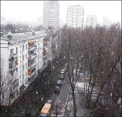 В Москве сохранится теплая и сырая погода