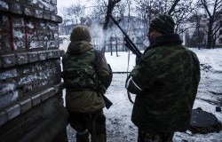 В Донбассе идут бои В Донбассе идут бои