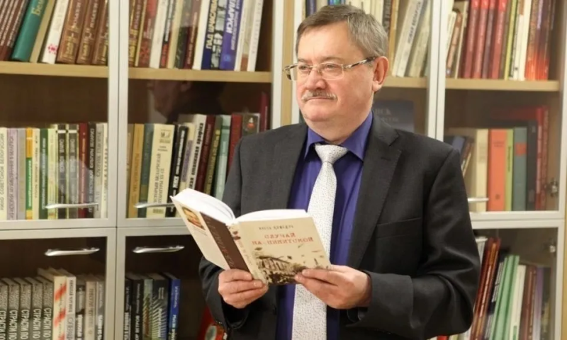 Алесь Кожедуб: «Белорусская литература в России всегда имела высокий авторитет»   Алесь Кожедуб: «Белорусская литература в России всегда имела высокий авторитет»