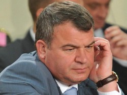 Сердюков остается свидетелем Сердюков остается свидетелем