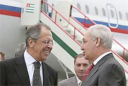 Россия готовится к подписанию договора о дружбе с Южной Осетией Россия готовится к подписанию договора о дружбе с Южной Осетией