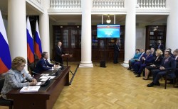 Путин призвал различать борьбу с коррупцией и саморекламу Путин призвал различать борьбу с коррупцией и саморекламу