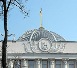 Коалиция в Раде обязуется не проводить досрочных выборов Коалиция в Раде обязуется не проводить досрочных выборов