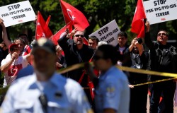 В США полиция выдала ордеры на арест охранников Эрдогана В США полиция выдала ордеры на арест охранников Эрдогана
