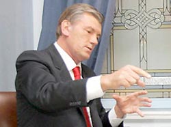 Ющенко капитулирует перед Тимошенко Ющенко капитулирует перед Тимошенко