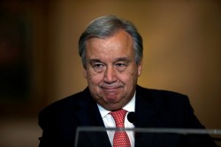 Новый генсек ООН призвал США и Россию сблизиться Новый генсек ООН призвал США и Россию сблизиться