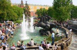 Москва разогревается Москва разогревается