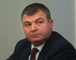 Сердюков может стать обвиняемым Сердюков может стать обвиняемым