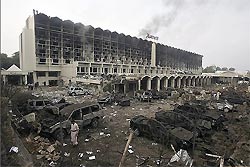 Пакистан обещает наказать виновных в теракте Пакистан обещает наказать виновных в теракте