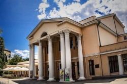 Незабываемые вечера в Ялте Незабываемые вечера в Ялте