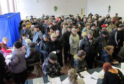 Донбасс: аншлаг на избирательных участках Донбасс: аншлаг на избирательных участках