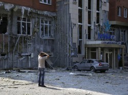 Обстановка в Донбассе остаётся напряжённой Обстановка в Донбассе остаётся напряжённой