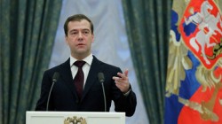 Медведев поздравил Внутренние войска с 200-летием