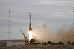 «Союз» вывел на орбиту корабль с новым экипажем МКС «Союз» вывел на орбиту корабль с новым экипажем МКС