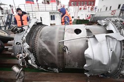 СМИ рассказали о новой версии крушения Ту-154 в Сочи СМИ рассказали о новой версии крушения Ту-154 в Сочи