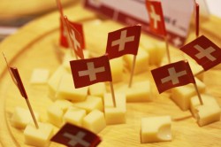 Швейцария накормит Россию сыром