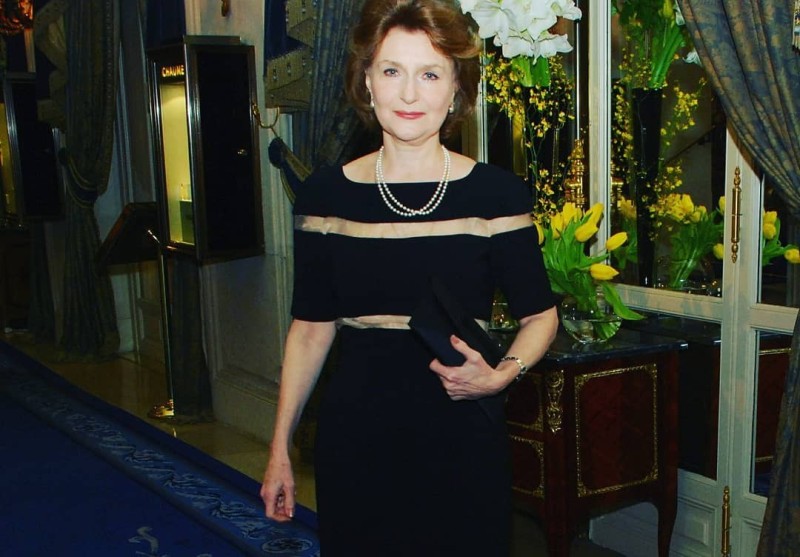 С Наступающим!