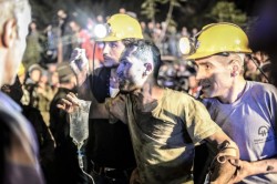 В Турции взорвалась шахта В Турции взорвалась шахта