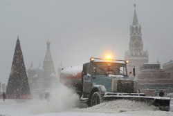 Москву засыпало снегом Москву засыпало снегом