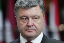 Порошенко требует от России закрыть границу Порошенко требует от России закрыть границу