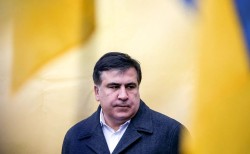 Саакашвили попросил политического убежища на Украине Саакашвили попросил политического убежища на Украине