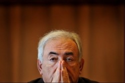 Стросс-Кана отпустили под домашний арест Стросс-Кана отпустили под домашний арест
