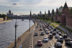 Собянин пообещал не делать въезд в центр Москвы платным Собянин пообещал не делать въезд в центр Москвы платным
