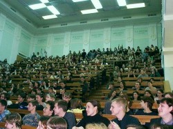 ЕГЭ потеснили в шести вузах ЕГЭ потеснили в шести вузах