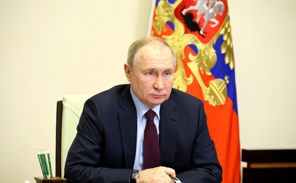 1JjvdNSbUk5Pzk5156iamZdtxgdI31aY.jpg