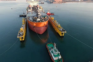 Новак: 85% экспорта российской нефти идёт на восток Новак: 85% экспорта российской нефти идёт на восток