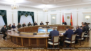 В КГБ Белоруссии прогнозируют обострение обстановки вокруг страны В КГБ Белоруссии прогнозируют обострение обстановки вокруг страны