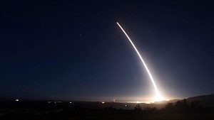 Америка ускорит размещение атомных бомб в Европе Америка ускорит размещение атомных бомб в Европе