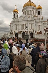 Каким видит Россия своего Патриарха?