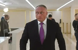 Задержан сенатор Савельев Задержан сенатор Савельев