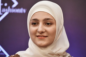 22-летняя дочь Кадырова стала министром культуры Чечни 22-летняя дочь Кадырова стала министром культуры Чечни