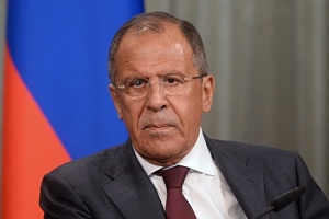 Лавров назвал уход от доллара способом для России снизить риск санкций Лавров назвал уход от доллара способом для России снизить риск санкций