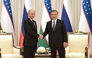 Путин и Мирзиёев провели переговоры Путин и Мирзиёев провели переговоры