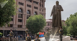 Гарегин Нждэ – символ одержимости и жертва иллюзии Гарегин Нждэ – символ одержимости и жертва иллюзии