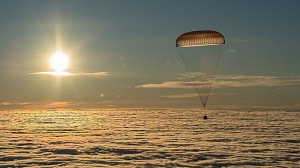Экипаж МКС приземлился в Казахстане