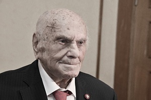 Умер советский разведчик Алексей Ботян Умер советский разведчик Алексей Ботян