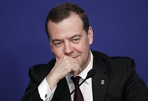 Медведев: новые санкции ЕС спровоцируют революционную ситуацию в мире