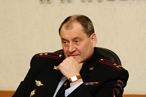 Задержан глава МВД Коми Задержан глава МВД Коми