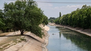 В Крым просочилась вода с Украины