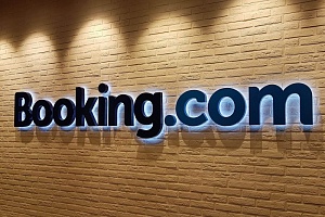ФАС оштрафовала Booking.com на 1,3 млрд рублей ФАС оштрафовала Booking.com на 1,3 млрд рублей