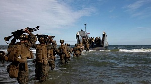 Морские пехотинцы США прибывают в Финляндию на два месяца Морские пехотинцы США прибывают в Финляндию на два месяца