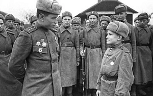  «Товарищи в погонах»